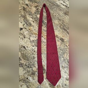 Classic Red Geometric Tie